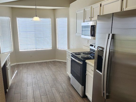 2nd image of 8719 N Lyra Ln