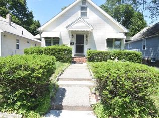 6 Farview Ave, Troy, NY 12180