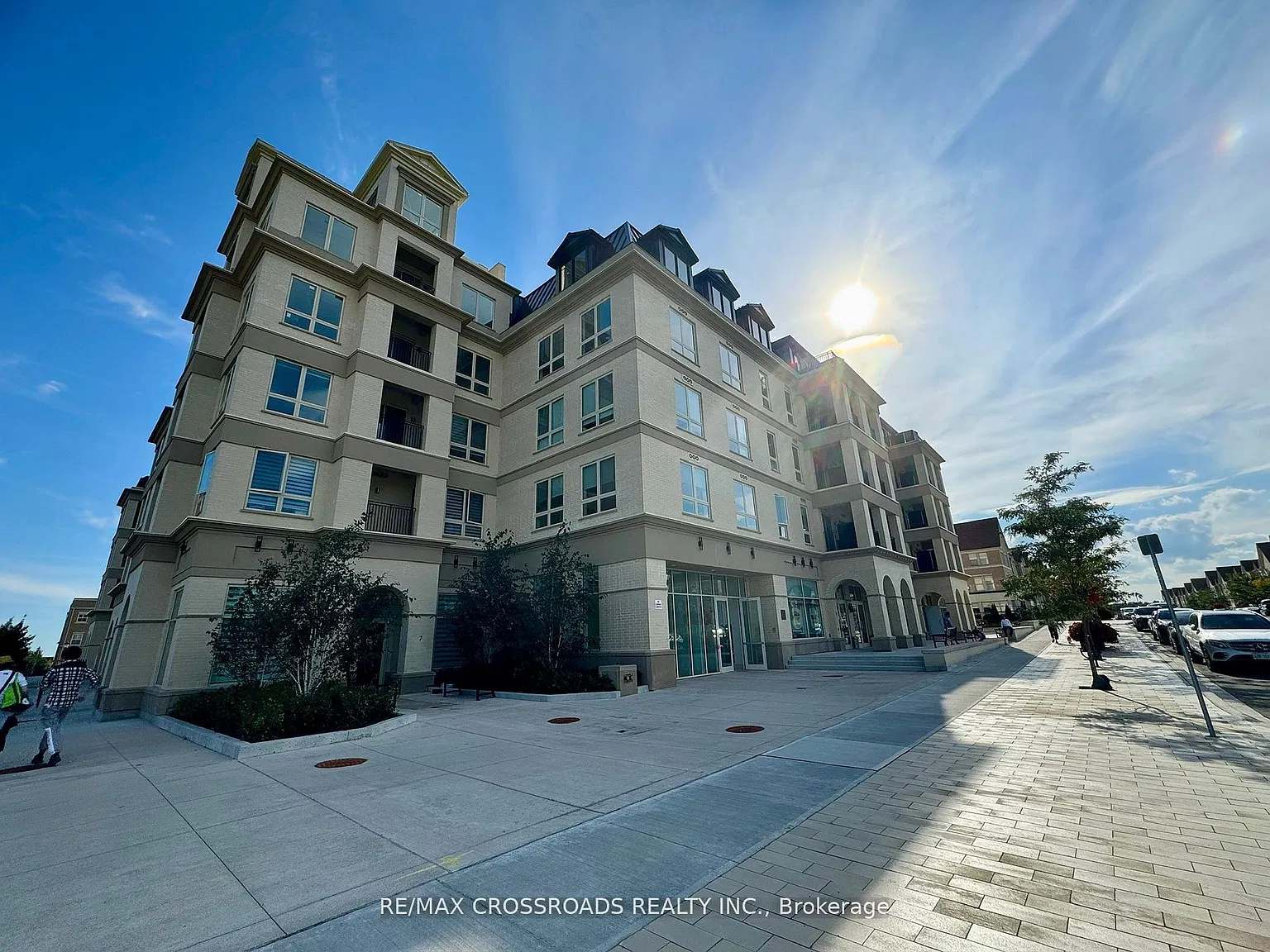 101 Cathedral High St — Photo 2