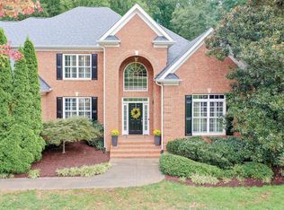 14 Marlis Ct, Greer, SC 29650