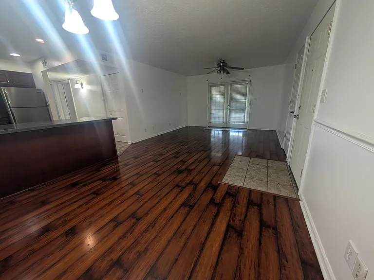 4304 Wisteria Landing Cir — Photo 4