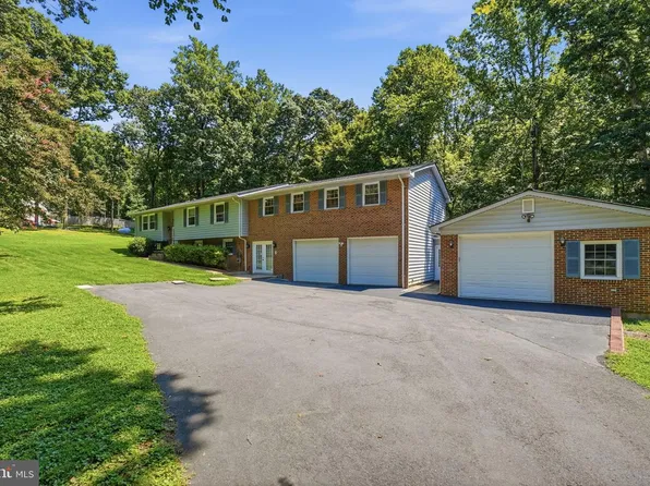 14905 January Ct, Woodbridge, VA 22193
