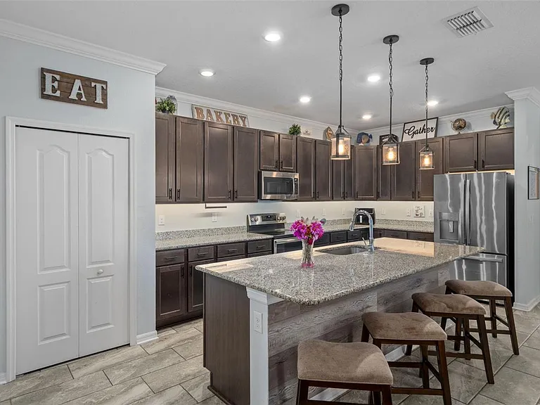 12409 Brick Cobblestone Dr — Photo 11