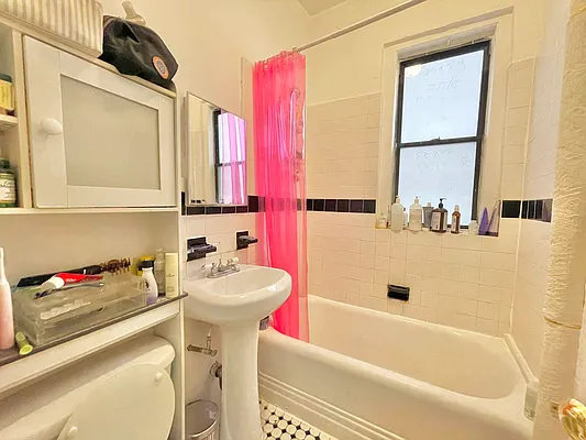 Rented by Doorway NYC, LLC | media 7