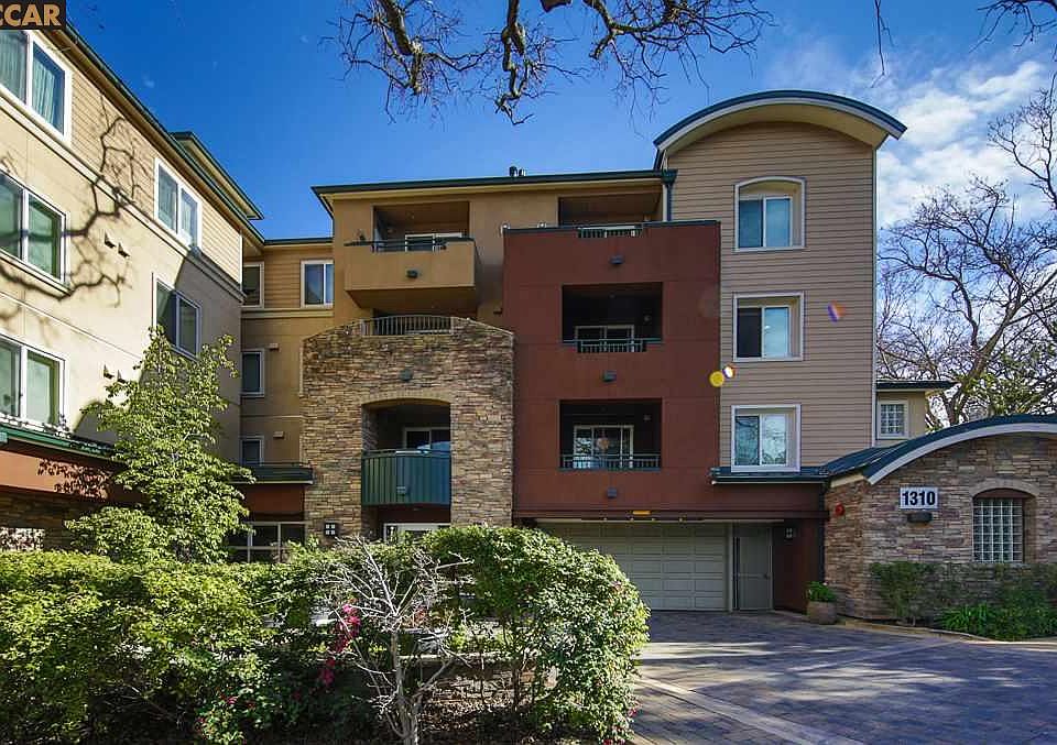 1st image of 1310 Creekside Dr Unit 202