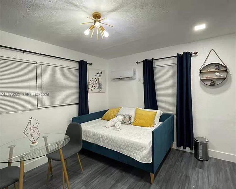 1st image of 2216 Fillmore St #4