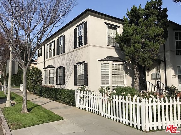 2nd image of 9425 W Olympic Blvd