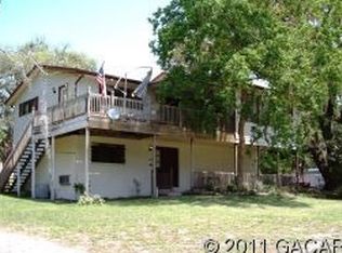 450 SE Lakeview Dr, Keystone Heights, FL 32656