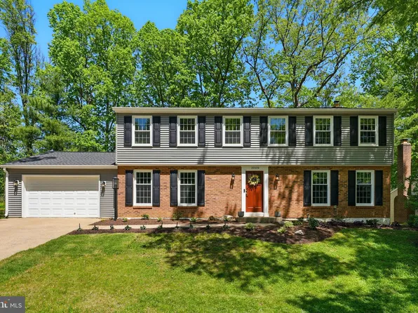 15509 Ridgecrest Dr, Dumfries, VA 22025