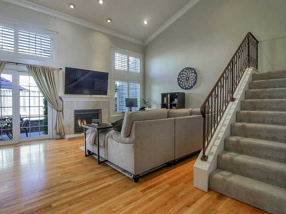 3rd image of 7188 Lindsay Creek Ln