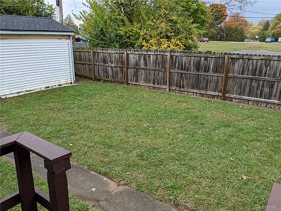 3rd image of 3101 Muriel Ave