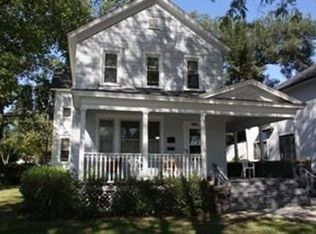 993 S Washington Ave, Kankakee, IL 60901