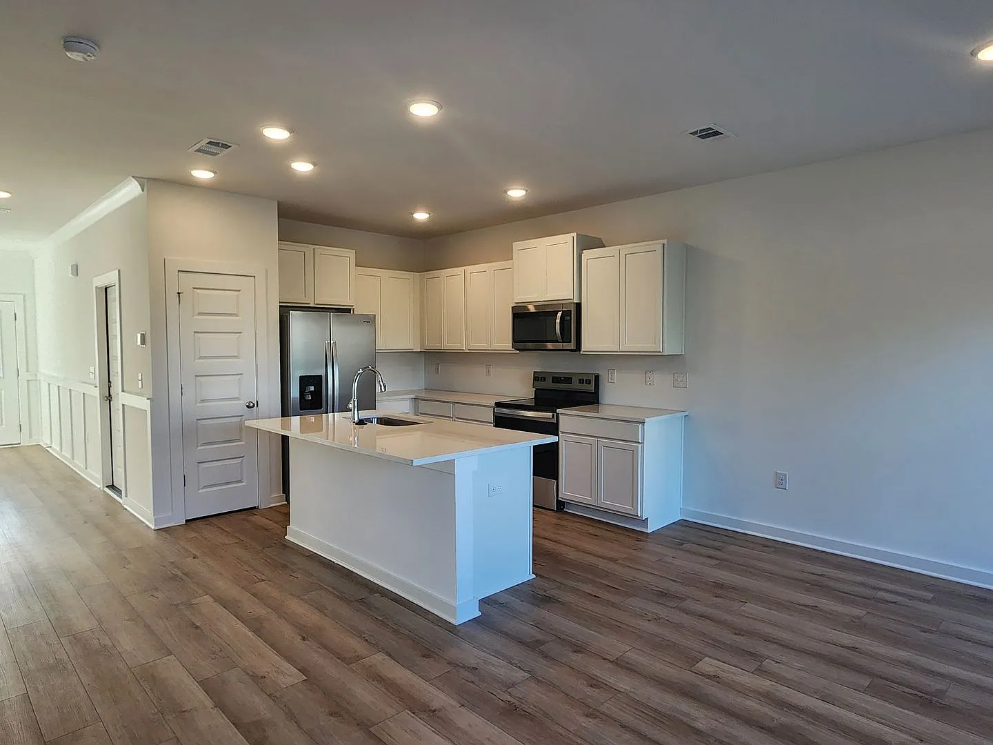 For Lease - 3 BR|2.5 BA New Construction Townhome — Photo 3
