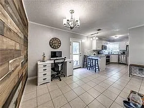 218 Tanglewood Dr — Photo 9