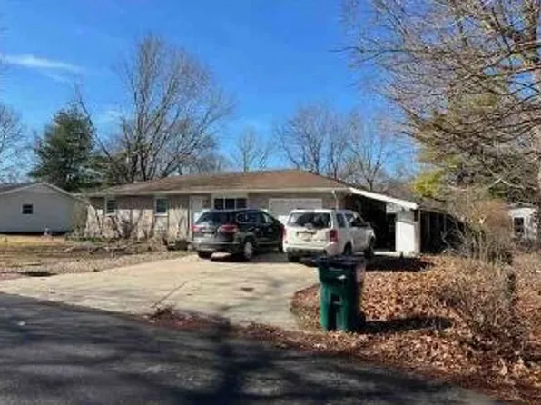 115 S Dennis Ave, Republic, MO 65738