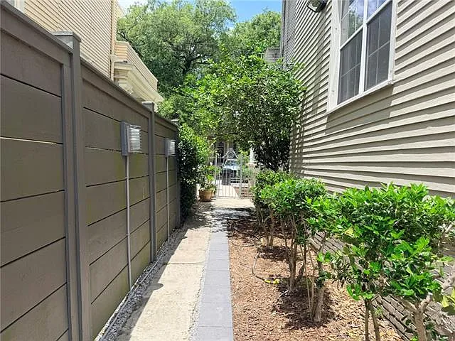 2 bed, 1.0 bath, 1500 sqft, $2,500 — Photo 3