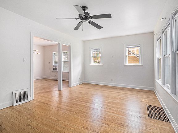 5th image of 708 Pauline Blvd
