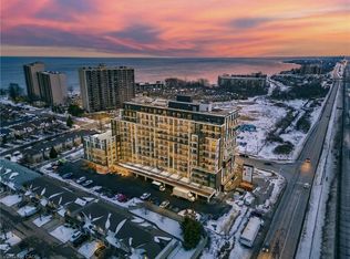 461 Green Rd, Hamilton, ON L8E 5B4