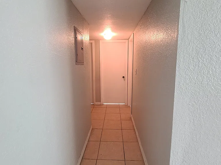 3818 Almeda St #222 — Photo 5