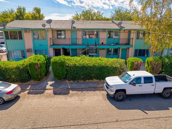 15 Royale Avenue, Lakeport, CA 95453