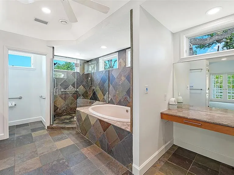 1770 S Oval Dr — Photo 46