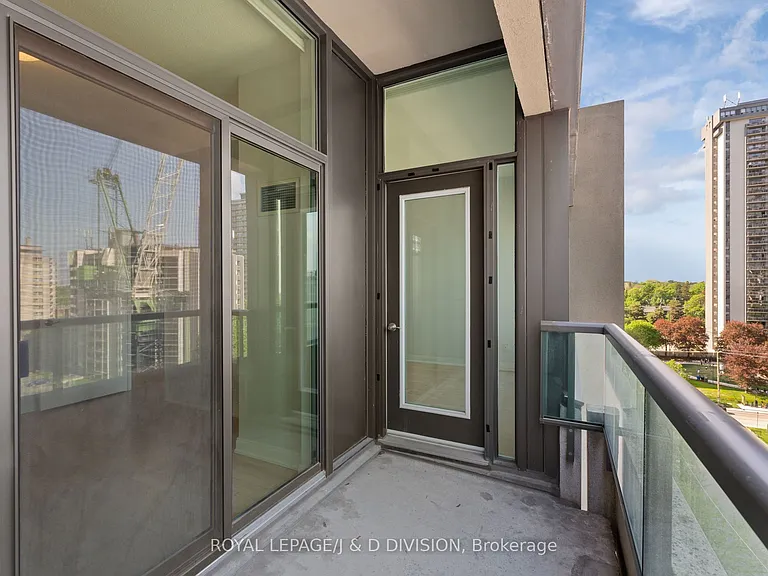 220 Redpath Ave #805 — Photo 19