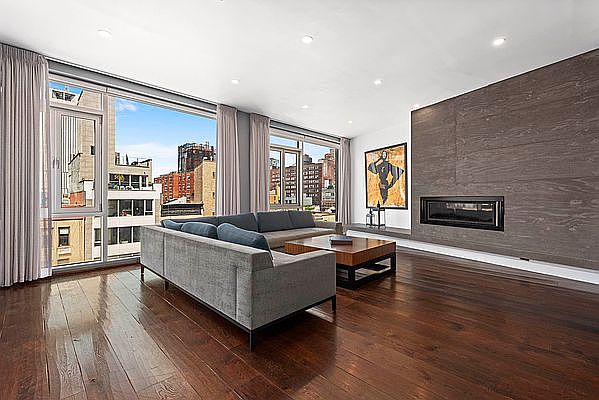 1st image of 802 9th Ave #4