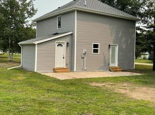 220 N Dayton Ave, Parkers Prairie, MN 56361