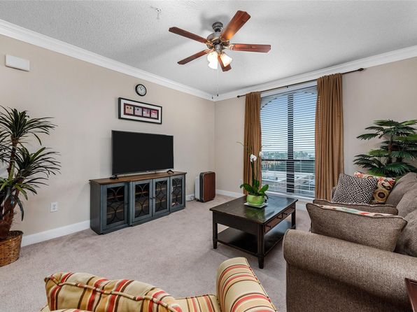 2299 Lone Star Dr APT 512