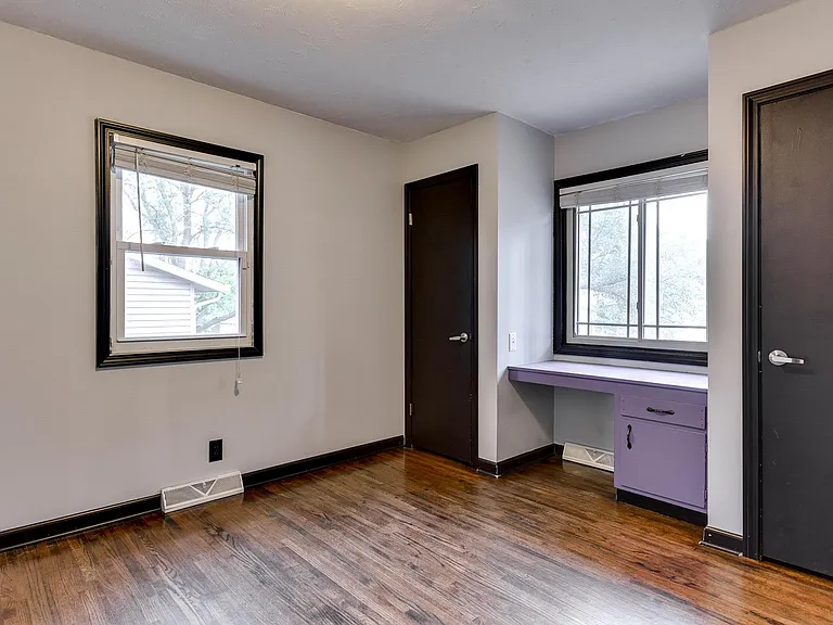 9630 Taylor St — Photo 19