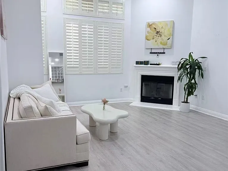 2125 S Bentley Ave #107 — Photo 6
