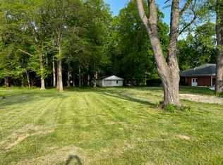 48 West Rd, Effingham, IL 62401