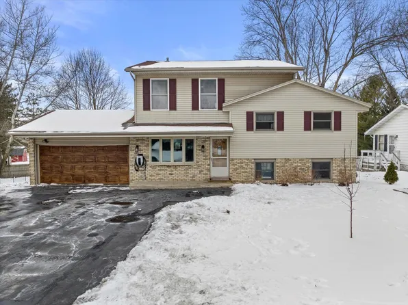 6739 Jansen DRIVE, West Bend, WI 53090