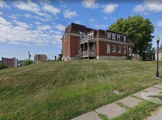 626 N Perry St, Davenport, IA