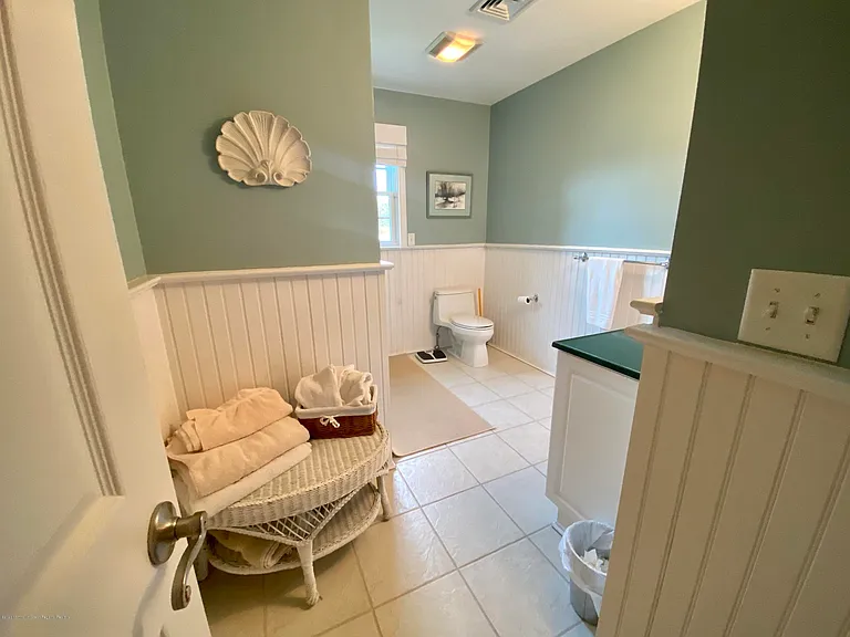 401 Garfield Ave — Photo 42