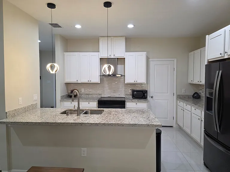 1413 El Caporal Dr — Photo 9