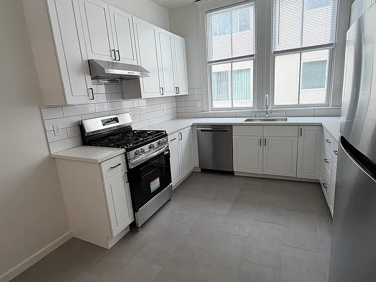 Lots of cabinet space