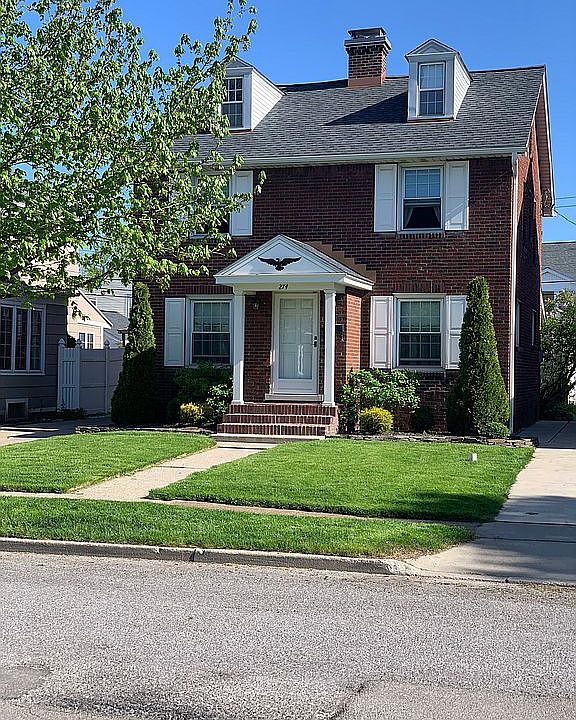 2nd image of 274 Knowlton Ave