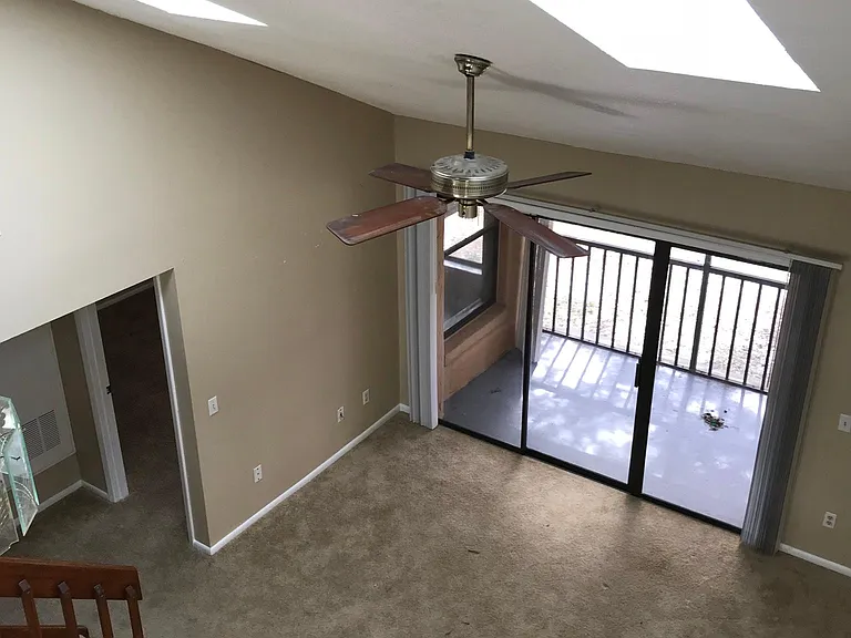 4714 Sutton Ter — Photo 8