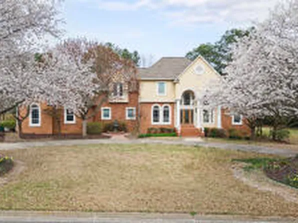 511 Oak Hill Ln, Russellville, AR 72802