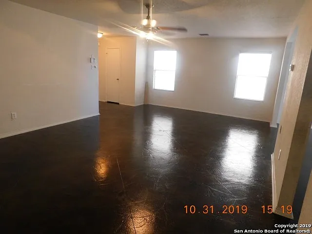 9303 Pacific Maple — Photo 2