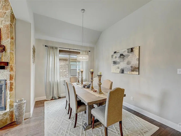 11709 Parade Dr — Photo 48