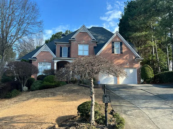 3305 Commons Gate Bnd, Berkeley Lake, GA 30092