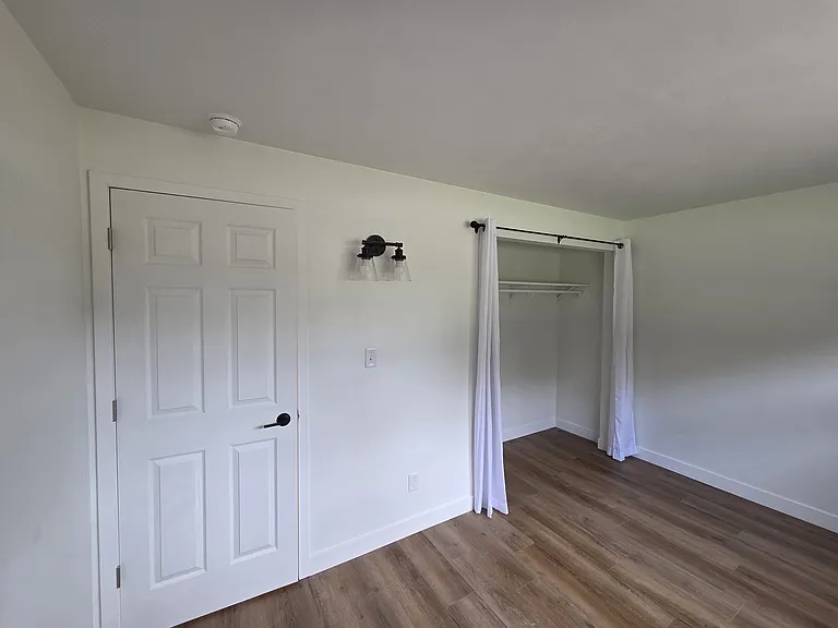 1231 E Maywood Ave #5 — Photo 7