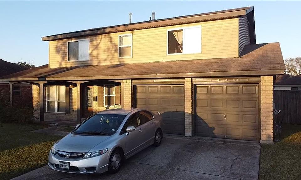 1st image of 119 Saint James Dr