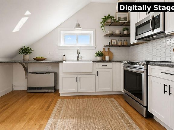 3rd image of 58 Portland Street #5