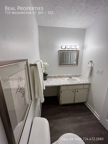 739 Washington St #102 — Photo 17