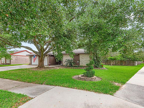 4th image of 21302 Bridgepoint Ln