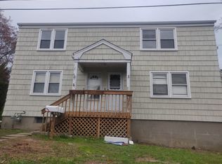 4 Carlson Ct #2, Norwalk, CT 06855