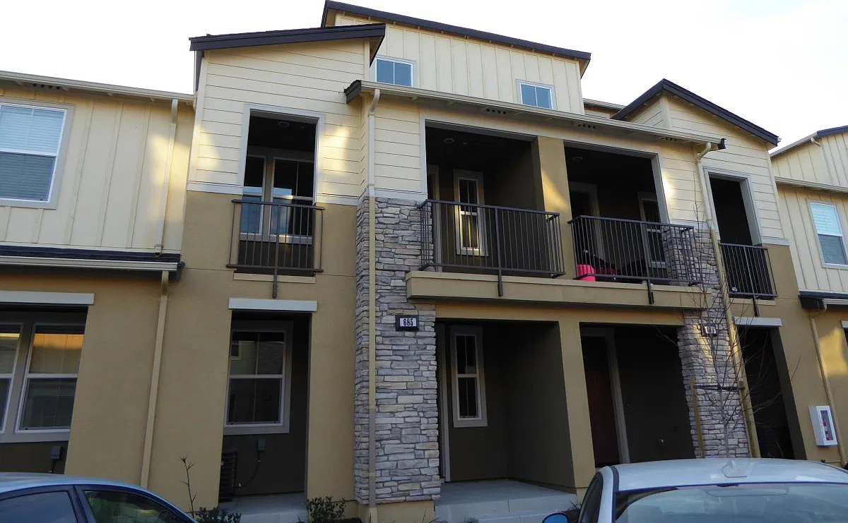 685 Fernleaf Drive — Photo 1